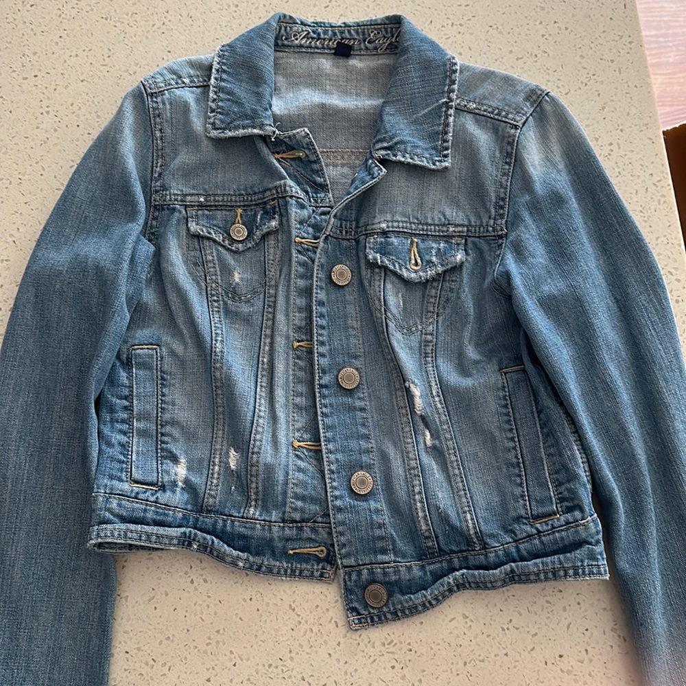 American Eagle distressed denim jacket
